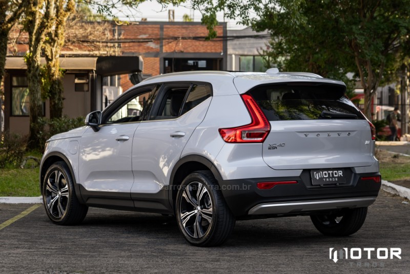 XC 40 1.5 T5 GASOLINA RECHARGE INSCRIPTION 4P AUTOMÁTICO - 2021 - PORTO ALEGRE
