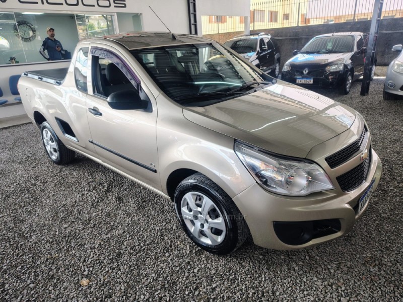 montana 1.4 mpfi ls cs 8v flex 2p manual 2012 caxias do sul