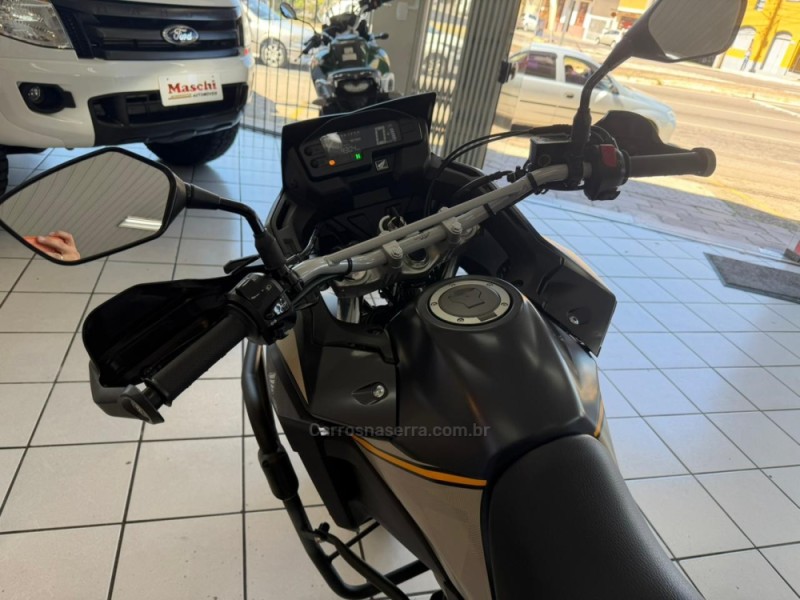XRE 300 ADVENTURE ABS - 2022 - CAXIAS DO SUL