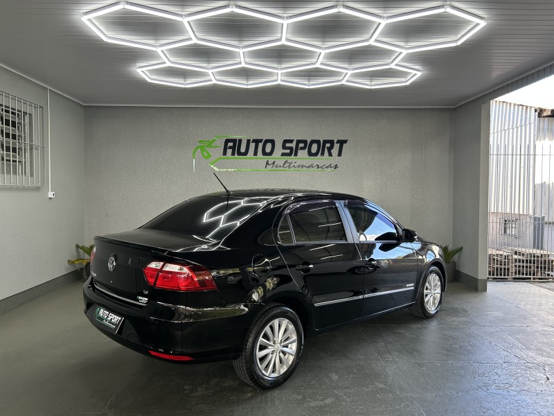 VOYAGE 1.6 MI HIGHLINE 8V FLEX 4P MANUAL - 2014 - CAXIAS DO SUL