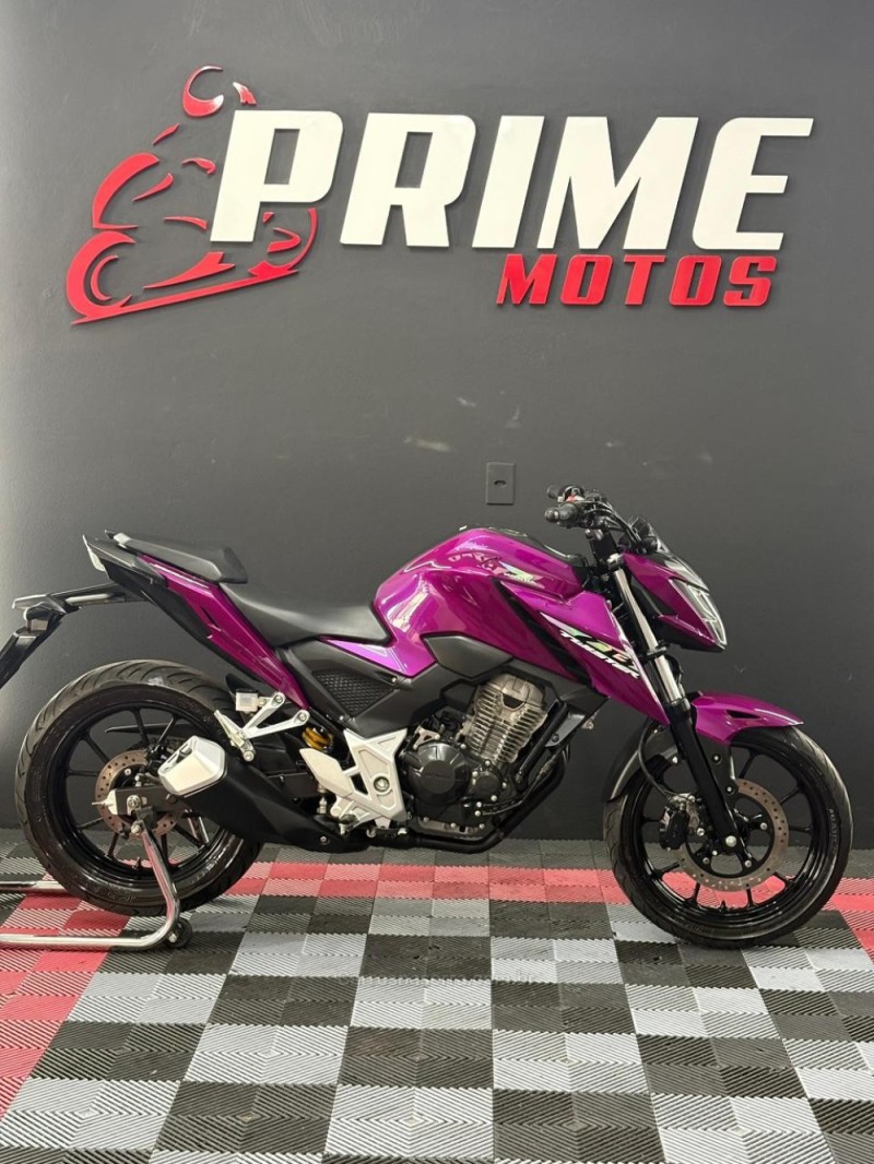 CB 300F TWISTER  - 2024 - NOVO HAMBURGO