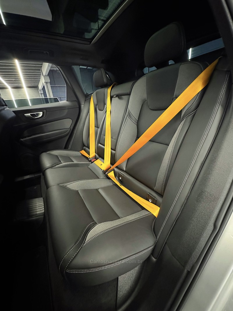 XC60 2.0 T8 POLESTAR ENGINEERED HÍBRIDO 4P AUTOMÁTICO - 2024 - PASSO FUNDO