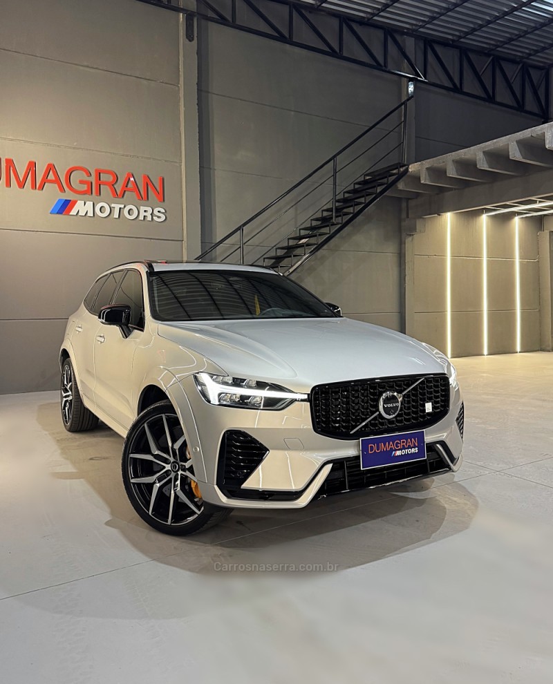 XC60 2.0 T8 POLESTAR ENGINEERED HÍBRIDO 4P AUTOMÁTICO - 2024 - PASSO FUNDO