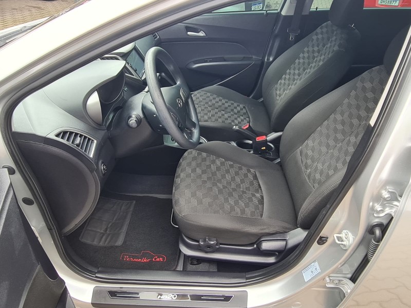 HB20 1.6 COMFORT PLUS 16V FLEX 4P MANUAL - 2018 - CAXIAS DO SUL