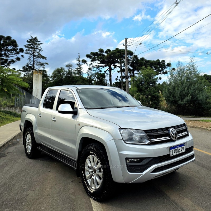 AMAROK 2.0 TRENDLINE 4X4 CD 16V TURBO INTERCOOLER DIESEL 4P AUTOMÁTICO - 2017 - CAXIAS DO SUL