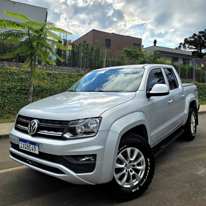 amarok 2.0 trendline 4x4 cd 16v turbo intercooler diesel 4p automatico 2017 caxias do sul