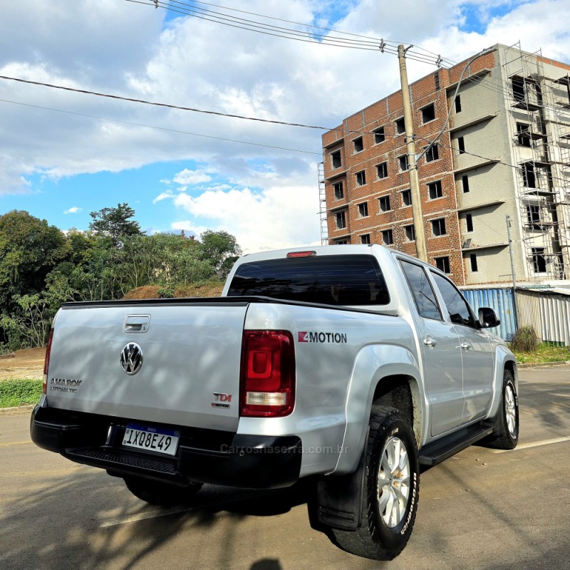 AMAROK 2.0 TRENDLINE 4X4 CD 16V TURBO INTERCOOLER DIESEL 4P AUTOMÁTICO - 2017 - CAXIAS DO SUL