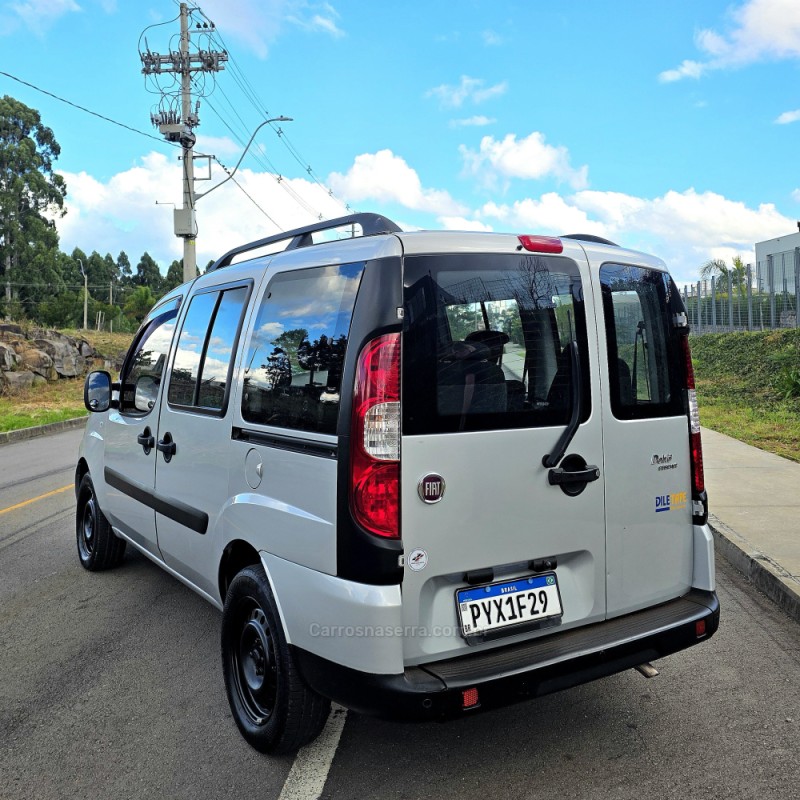 DOBLÓ 1.8 MPI ESSENCE 16V FLEX 7P MANUAL - 2017 - CAXIAS DO SUL