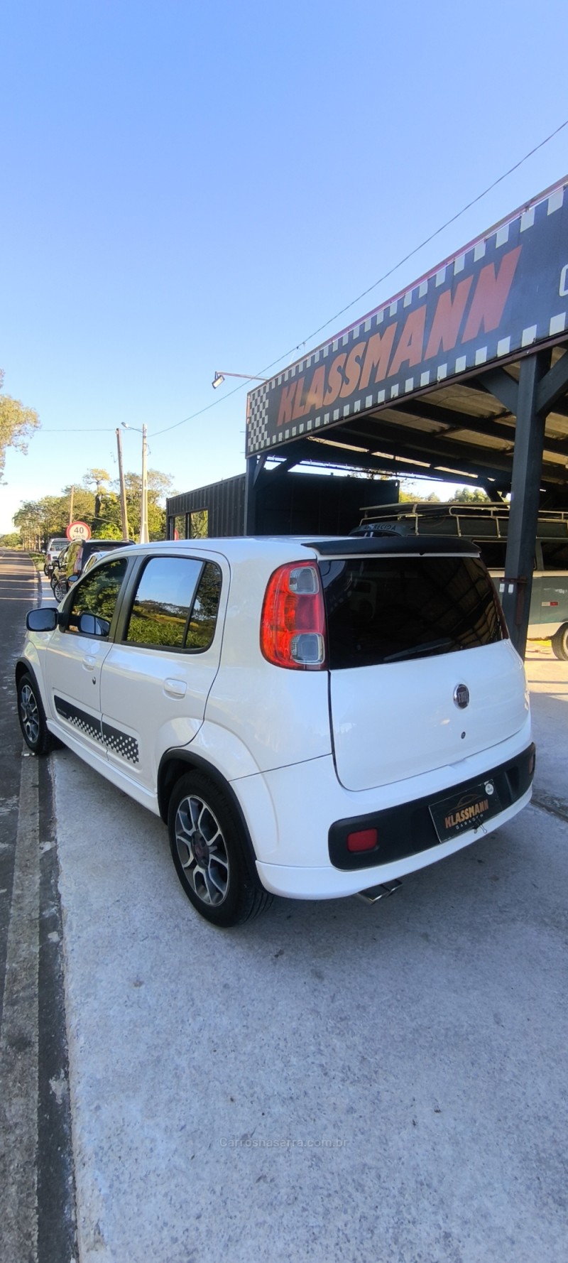 UNO 1.4 EVO SPORTING 8V FLEX 4P MANUAL - 2013 - SãO PEDRO DA SERRA