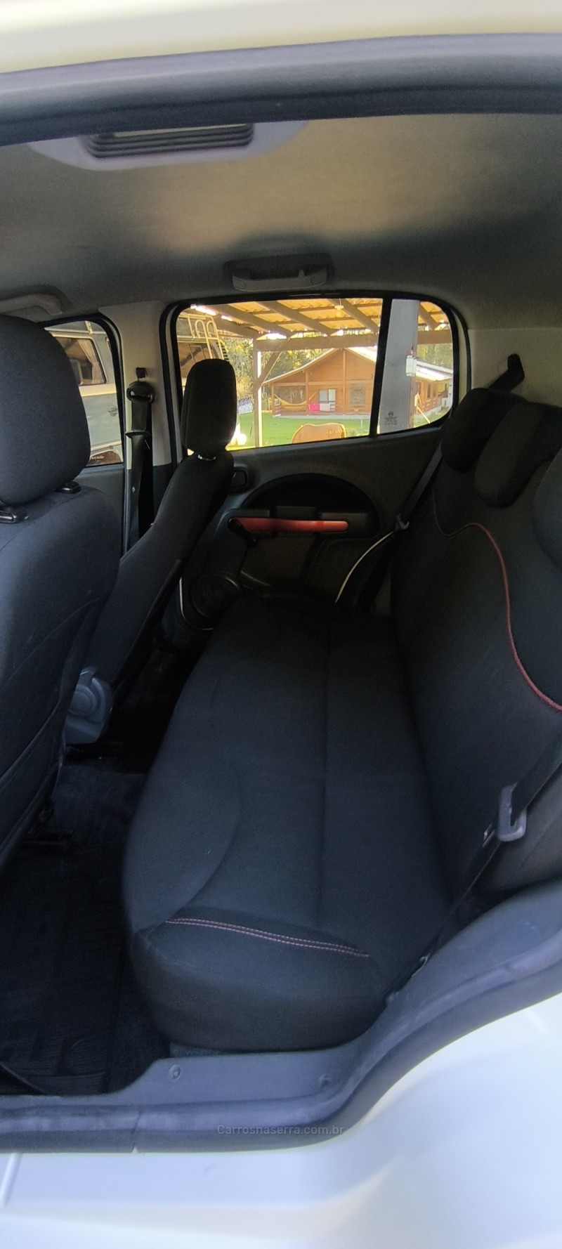 UNO 1.4 EVO SPORTING 8V FLEX 4P MANUAL - 2013 - SãO PEDRO DA SERRA