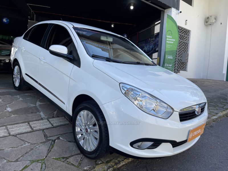 GRAND SIENA 1.6 MPI ESSENCE 16V FLEX 4P MANUAL - 2014 - BENTO GONçALVES