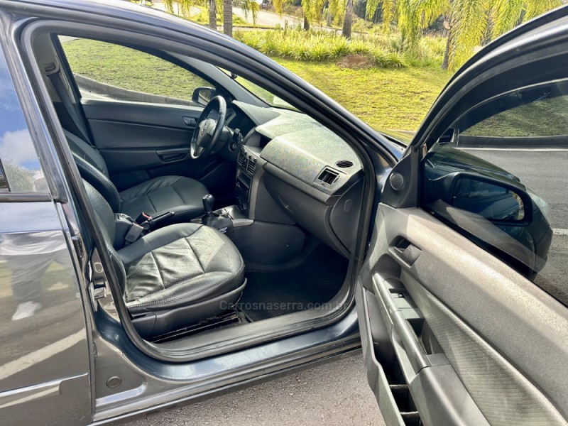 VECTRA 2.0 MPFI EXPRESSION 8V FLEX 4P MANUAL - 2009 - CAXIAS DO SUL