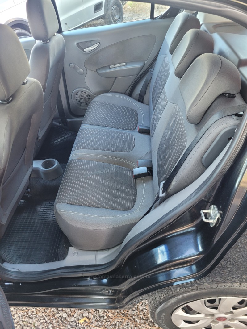 PALIO 1.4 MPI ATTRACTIVE 8V FLEX 4P MANUAL - 2013 - SãO MARCOS