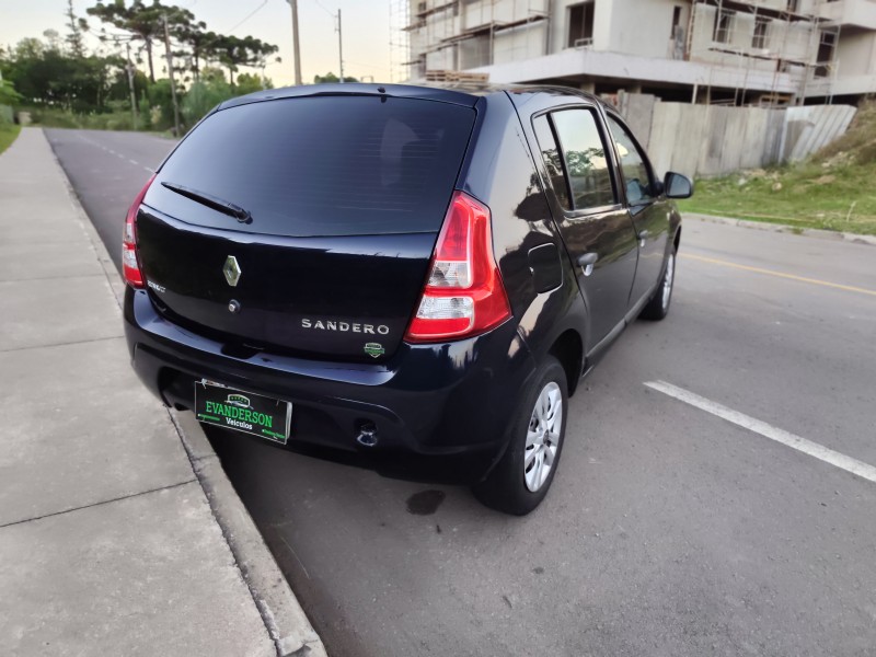 SANDERO 1.0 AUTHENTIQUE 16V FLEX 4P MANUAL - 2014 - CAXIAS DO SUL