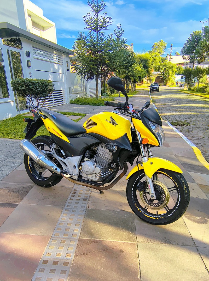 CB 300R ABS - 2012 - FARROUPILHA