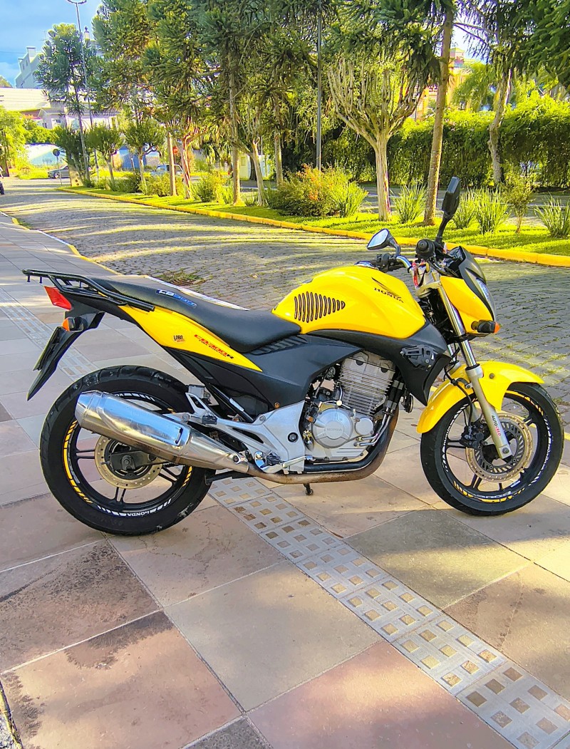 CB 300R ABS - 2012 - FARROUPILHA