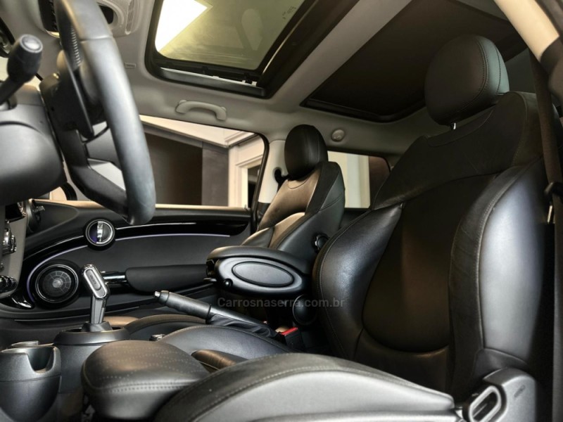 COOPER 2.0 16V TWINPOWER GASOLINA S SPORT 4P AUTOMÁTICO - 2023 - NOVO HAMBURGO