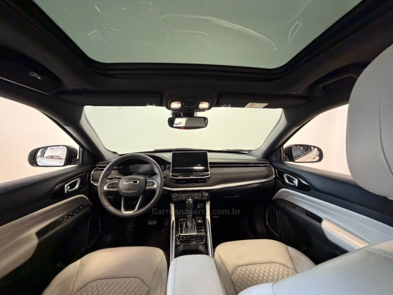 COMMANDER 1.3 OVERLAND T270 16V 4X2 TURBO FLEX 4P AUTOMÁTICO - 2022 - BENTO GONçALVES