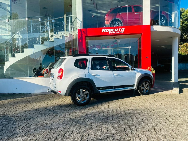 DUSTER 2.0 DYNAMIQUE 4X2 16V FLEX 4P MANUAL - 2014 - BENTO GONçALVES