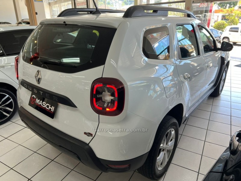 DUSTER 1.6 ZEN 16V FLEX 4P AUTOMÁTICA - 2022 - CAXIAS DO SUL