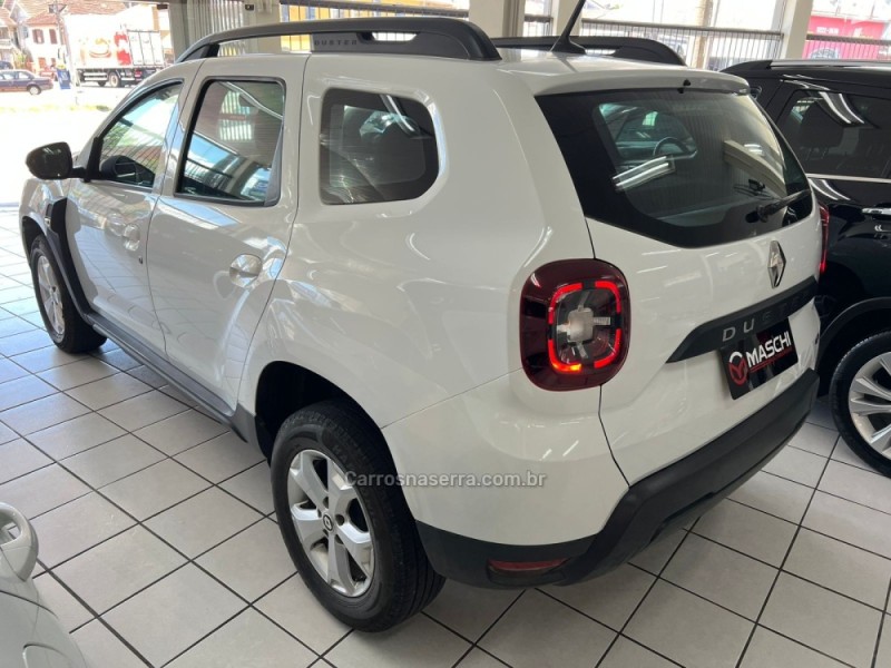 DUSTER 1.6 ZEN 16V FLEX 4P AUTOMÁTICA - 2022 - CAXIAS DO SUL