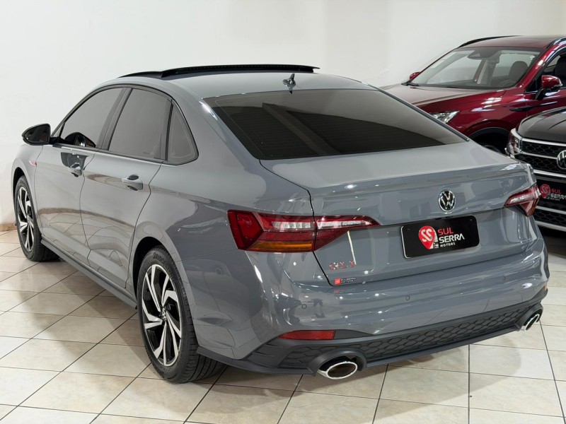 JETTA 2.0 16V TSI GLI 350 GASOLINA 4P AUTOMÁTICO - 2024 - CAXIAS DO SUL