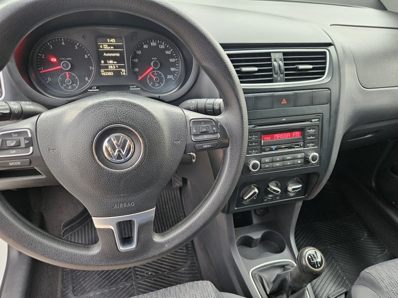 FOX 1.0 MI 8V FLEX 4P MANUAL - 2013 - CAXIAS DO SUL