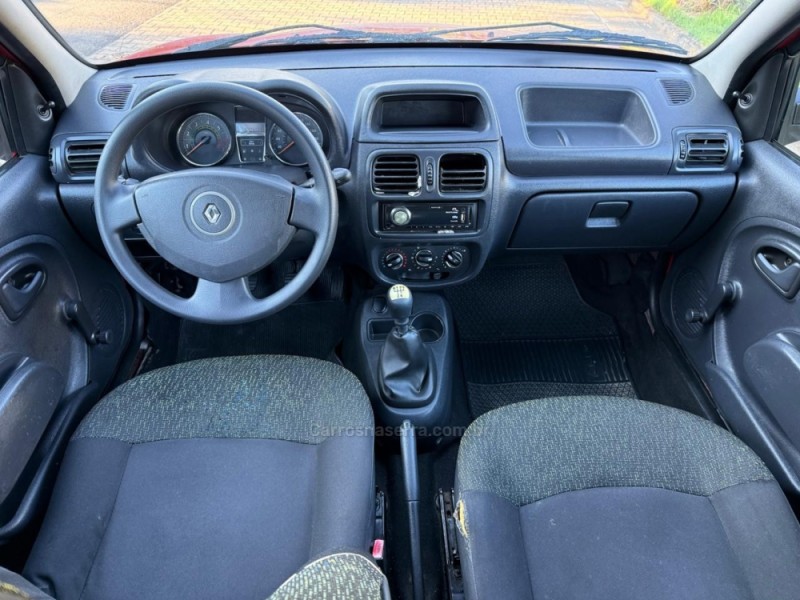 CLIO 1.0 EXPRESSION 16V FLEX 4P MANUAL - 2014 - IVOTI