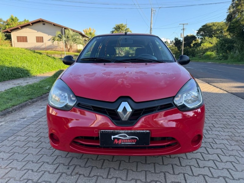 CLIO 1.0 EXPRESSION 16V FLEX 4P MANUAL - 2014 - IVOTI