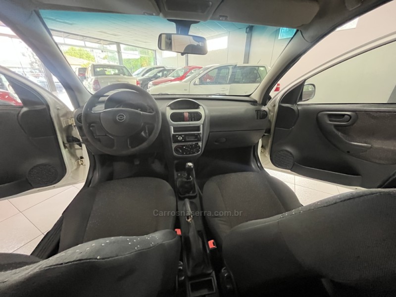 CORSA 1.4 MPFI PREMIUM SEDAN 8V FLEX 4P MANUAL - 2012 - SANANDUVA