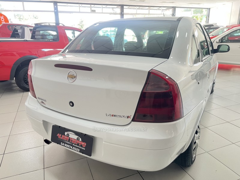 CORSA 1.4 MPFI PREMIUM SEDAN 8V FLEX 4P MANUAL - 2012 - SANANDUVA