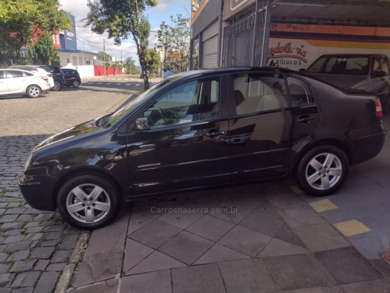 POLO 1.6 MI COMFORTLINE 8V FLEX 4P MANUAL - 2005 - BENTO GONçALVES