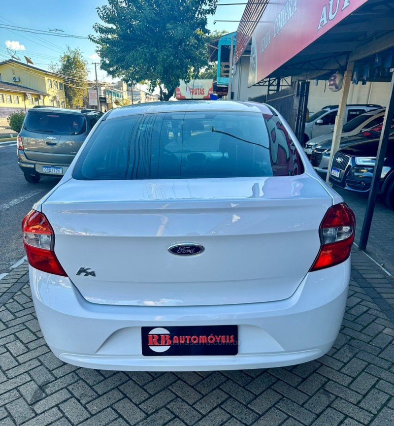 KA 1.5 SE 16V FLEX 4P MANUAL - 2015 - PAROBé