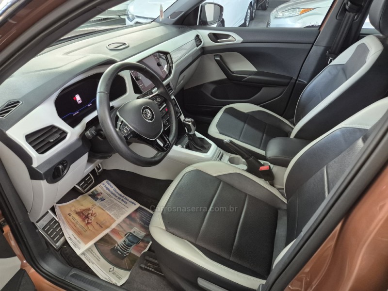 T-CROSS 1.4 HIGHLINE TSI 16V FLEX 4P AUTOMÁTICO - 2020 - GARIBALDI