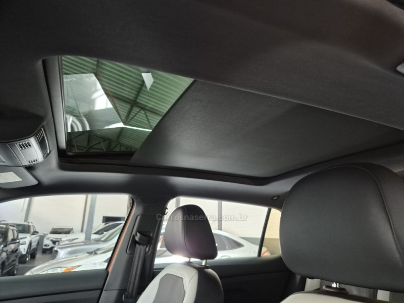 T-CROSS 1.4 HIGHLINE TSI 16V FLEX 4P AUTOMÁTICO - 2020 - GARIBALDI