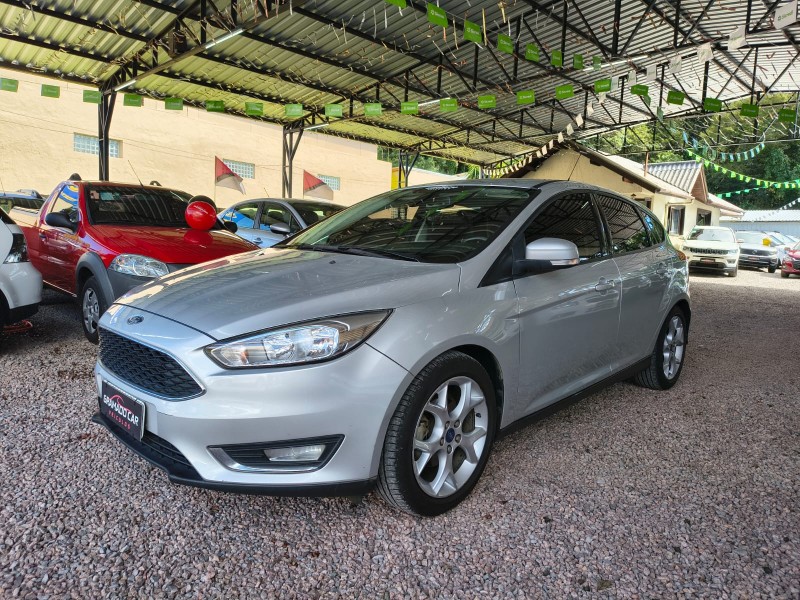 FOCUS 2.0 16V FLEX 4P AUTOMÁTICO