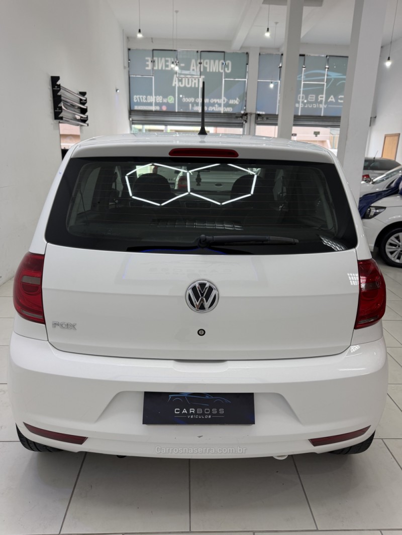 FOX 1.0 MI TREND 8V FLEX 4P MANUAL - 2014 - CAXIAS DO SUL