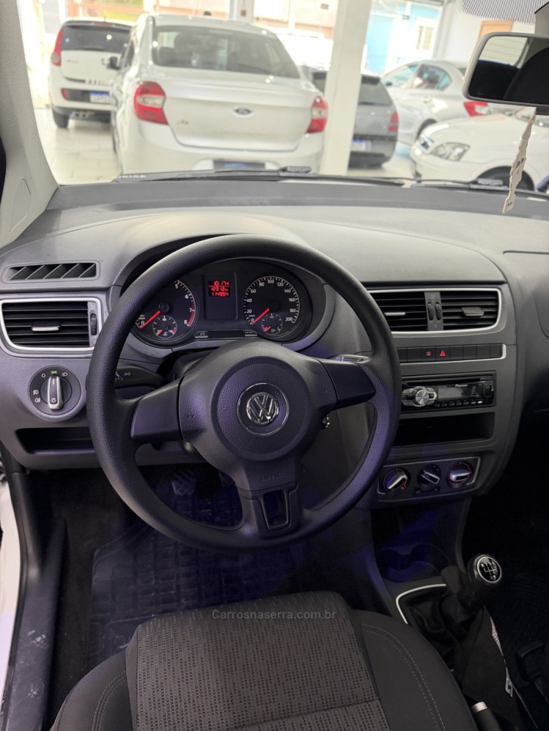 FOX 1.0 MI TREND 8V FLEX 4P MANUAL - 2014 - CAXIAS DO SUL