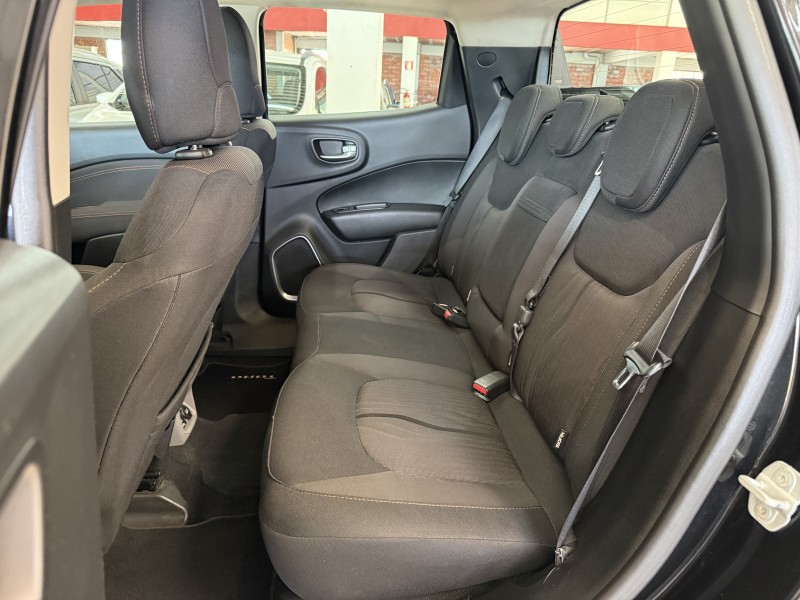 TORO 2.0 16V TURBO DIESEL VOLCANO AT9 4X4 AUTOMÁTICO - 2019 - FARROUPILHA