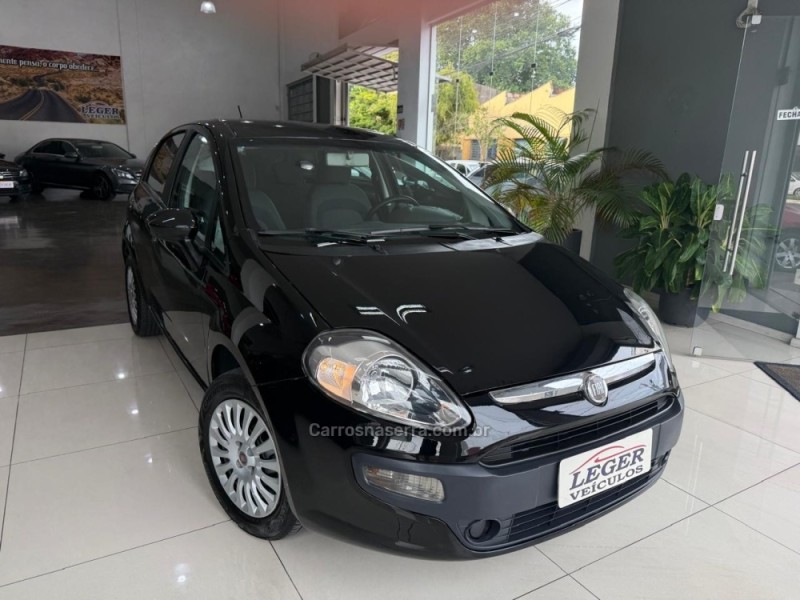 PUNTO 1.4 ATTRACTIVE 8V FLEX 4P MANUAL - 2014 - SãO LEOPOLDO