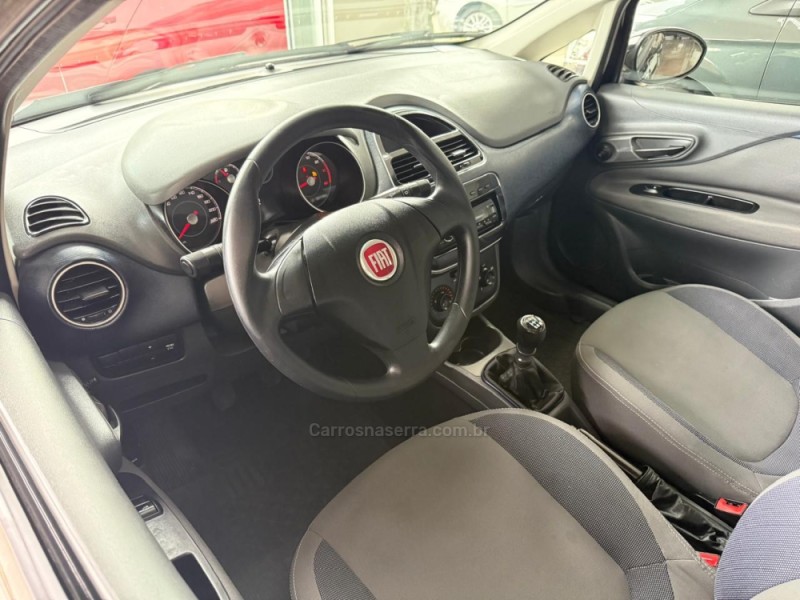 PUNTO 1.4 ATTRACTIVE 8V FLEX 4P MANUAL - 2014 - SãO LEOPOLDO