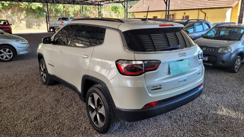 COMPASS 2.0 16V DIESEL LONGITUDE 4X4 AUTOMÁTICO - 2018 - CAXIAS DO SUL