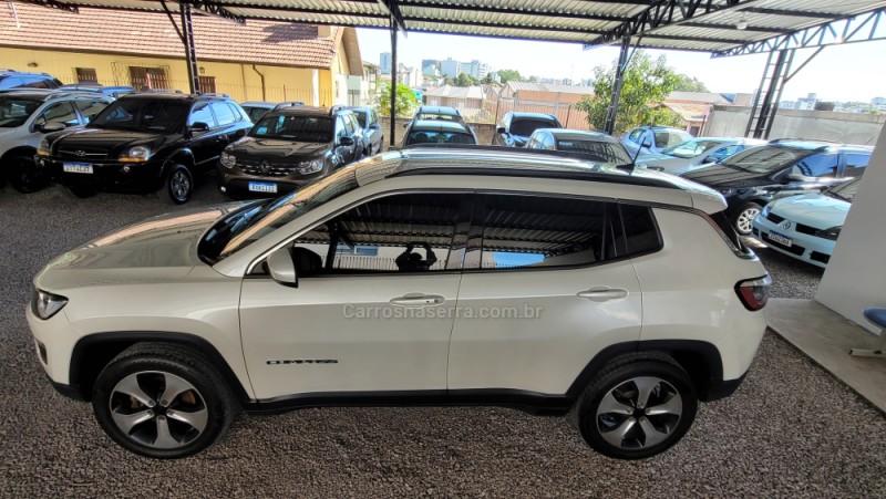 COMPASS 2.0 16V DIESEL LONGITUDE 4X4 AUTOMÁTICO - 2018 - CAXIAS DO SUL