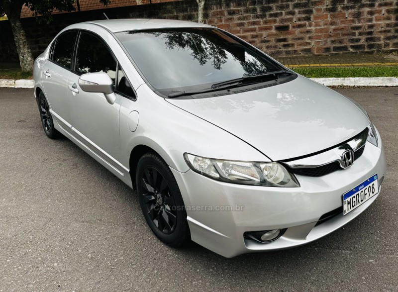 CIVIC 1.8 LXL 16V FLEX 4P MANUAL - 2010 - FARROUPILHA