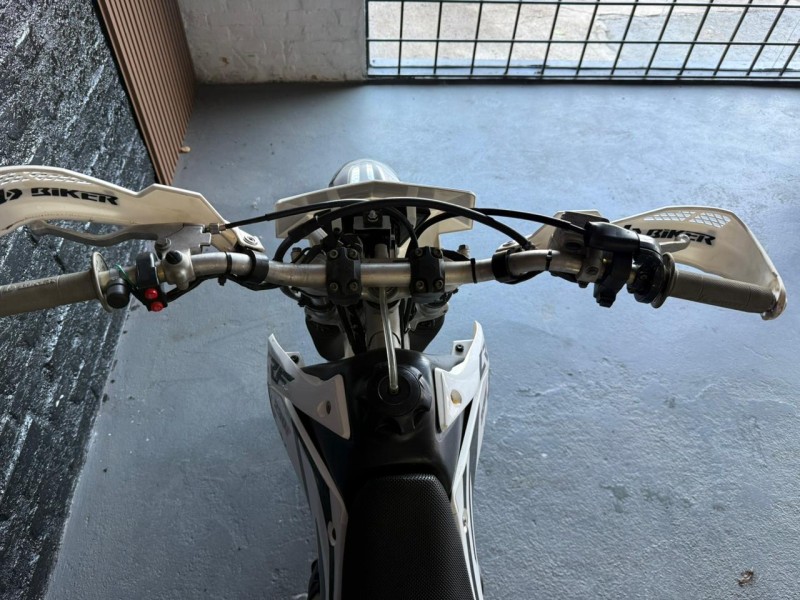 CRF 230F  - 2014 - CAXIAS DO SUL