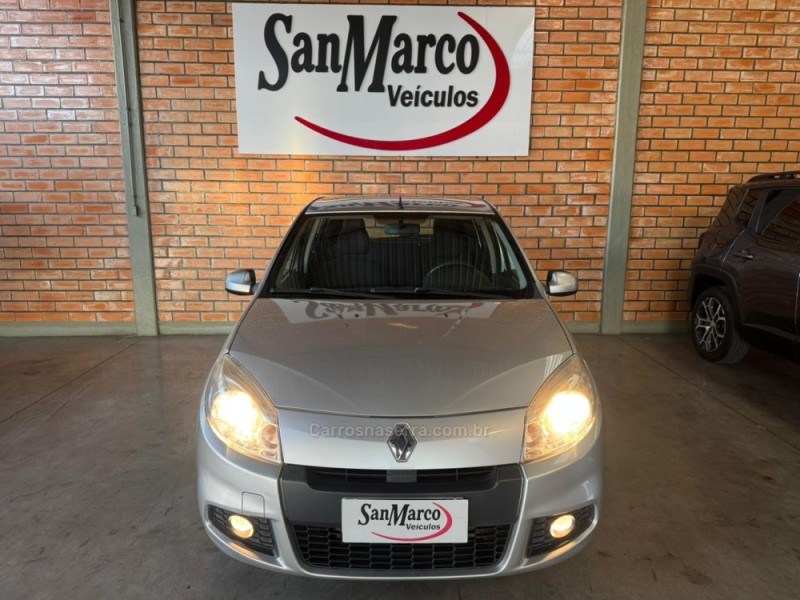 SANDERO 1.6 EXPRESSION 8V FLEX 4P MANUAL