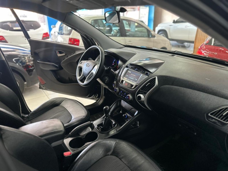 IX35 2.0 MPI 4X2 16V FLEX 4P MANUAL - 2012 - CAXIAS DO SUL