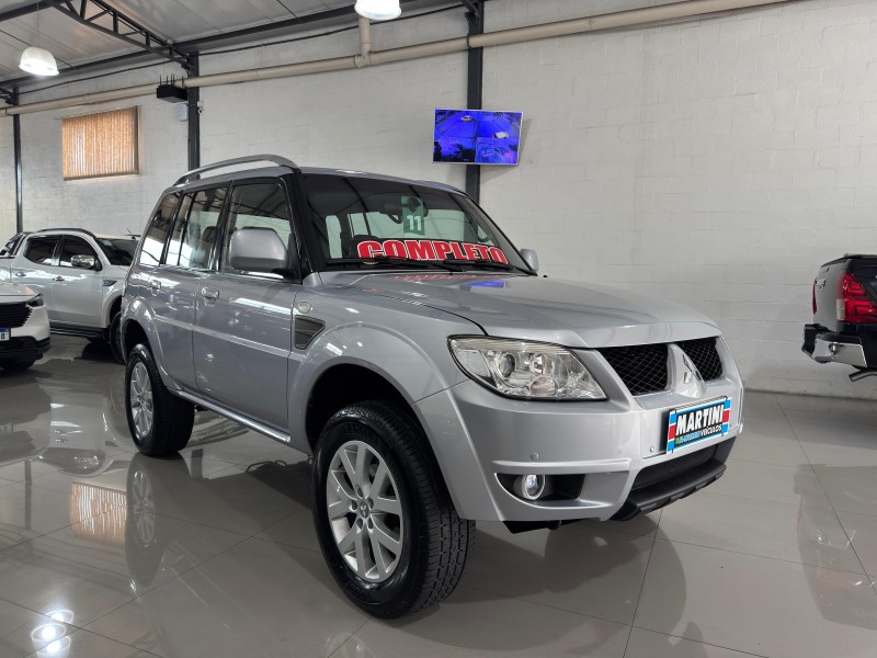 PAJERO TR4 2.0 4X4 16V 140CV FLEX 4P MANUAL - 2011 - CAXIAS DO SUL