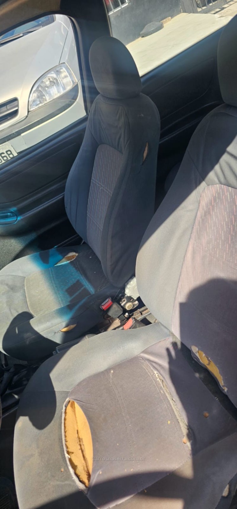 CELTA 1.0 MPFI 8V GASOLINA 2P MANUAL - 2003 - IVOTI