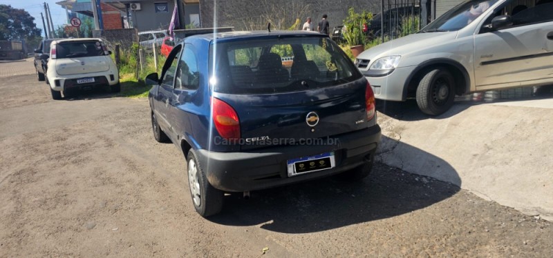 CELTA 1.0 MPFI 8V GASOLINA 2P MANUAL - 2003 - IVOTI